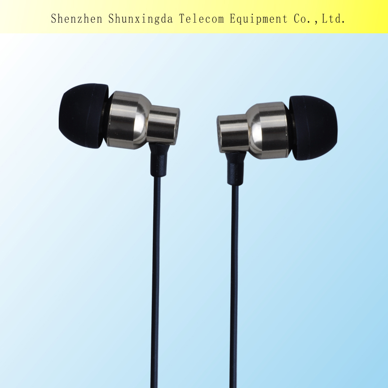 metal earphone