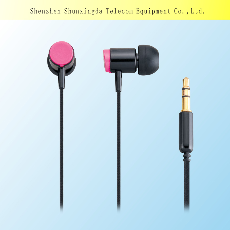 metal earphone