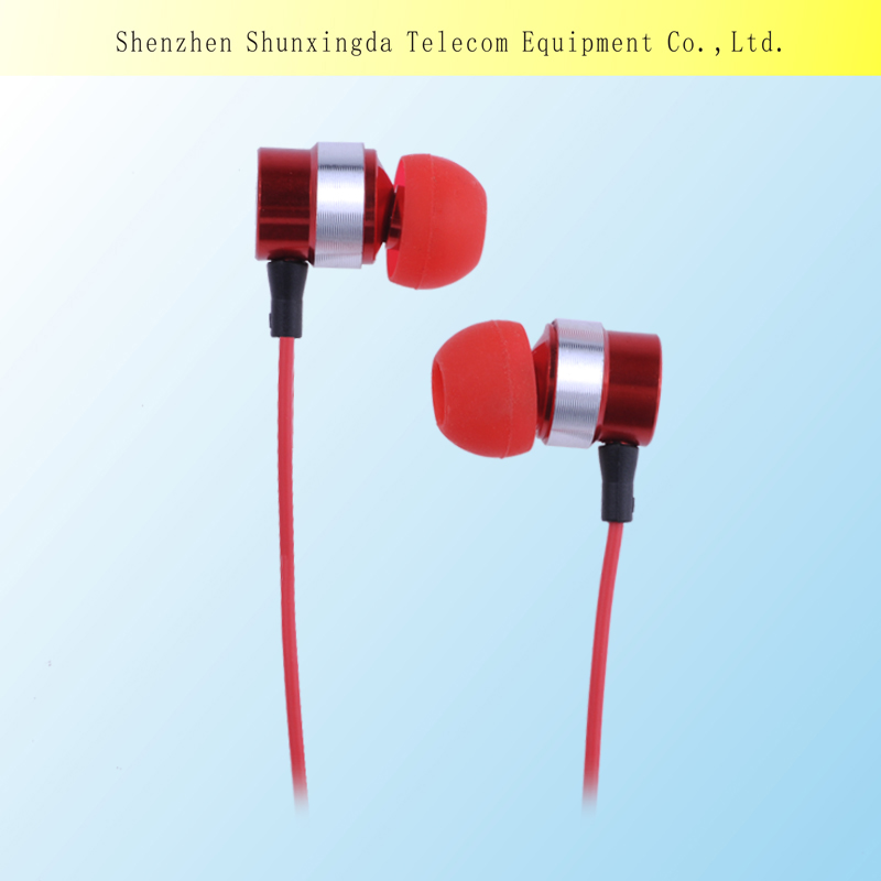 metal earphone