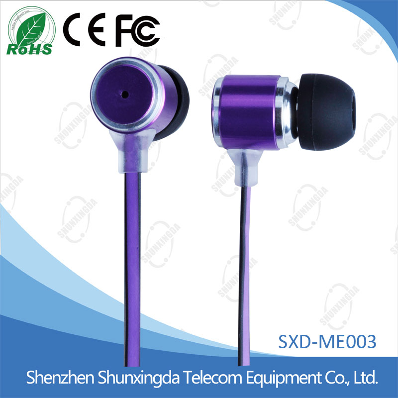 metal earphone