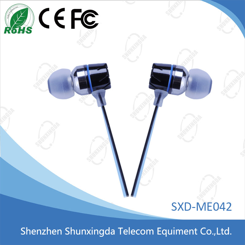 metal earphone