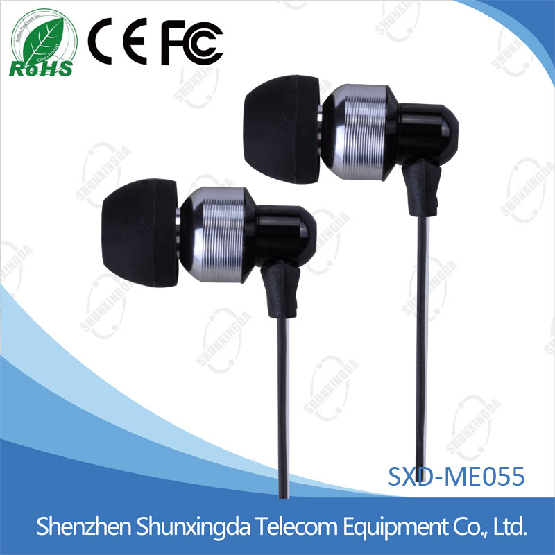 metal earphone