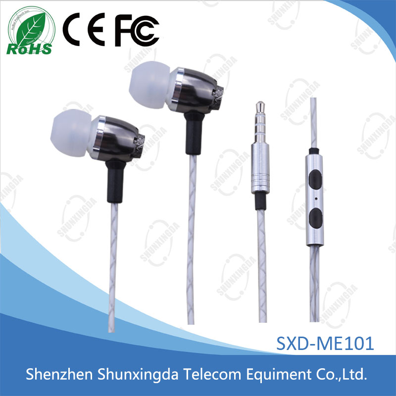 metal earphone